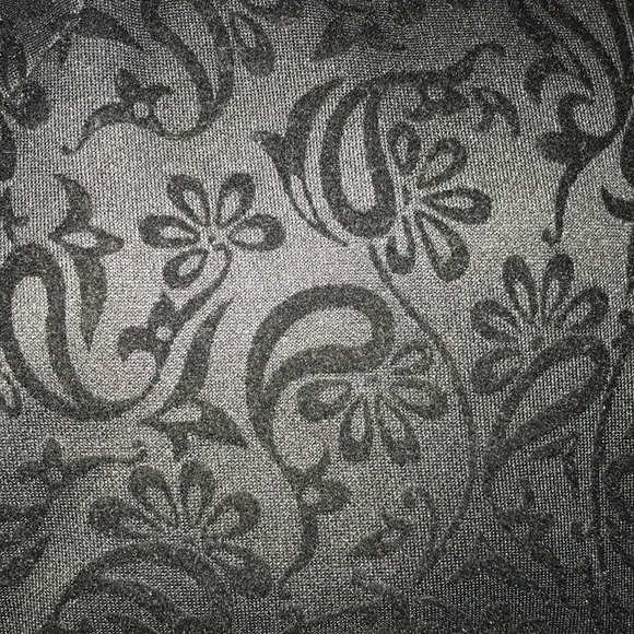 Forever 21 black dress with mesh back and pleats - Picture 5 of 5